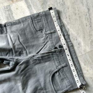 HIGH WAIST GREY JEANS