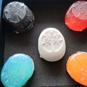 5 Soaps@₹200