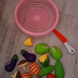 Cutting Vegetable toy