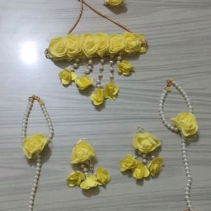 Jewellery For Haldi