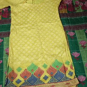 I Am Selling A Kurta