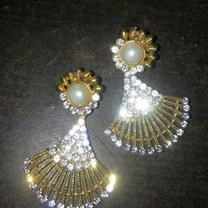 Beautiful New Earings For Women