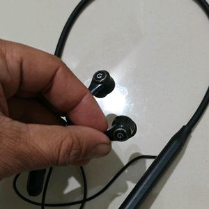 Nekband Google Bass Port For Superior Sound