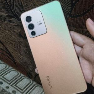 Vivo V 23