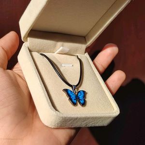 Beautiful butterfly pendent for girls pack of 2🫶