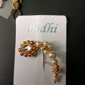 Combo Of Earrings With Marathi Style Tich Nose Pin