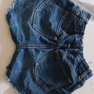 SEXY DENIM BLUE SHORT