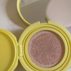 Korean Sun Protection Cushion Essence Glow Tone Up