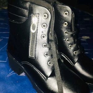 💥30₹ Off Black Boots