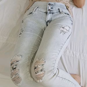 Combo Set Of Women's Jeans And A Tshirt