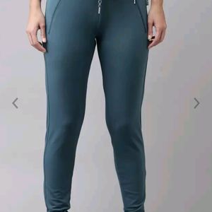 Slim Travel Pants