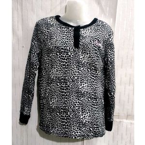 Soft sweater For Women's