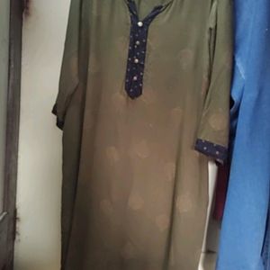 Woman's Kurta