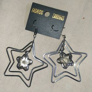 Double Layered Star Ear Ring