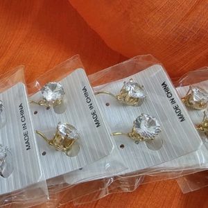 New Golden Earrings With Diamond