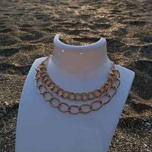 Pinteresty Neckpiece