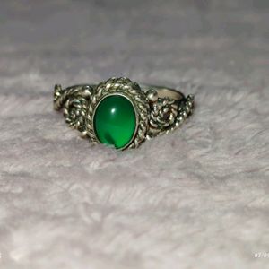 Green Emerald Ring