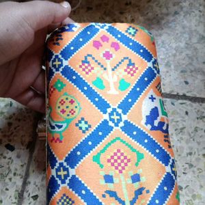 Rajsthani Kala Clutch