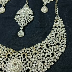 Necklace set