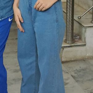 Kotty Flared Loose Fit Jeans