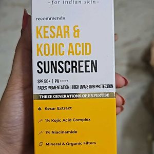 Dr. Sheths Kesar & Kojic Acid Sunscreen