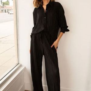 Black Pleated Relaxed Co Ord Suit