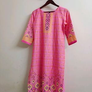 Women Kurta - Combo Of 4