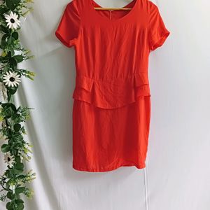 🎉50% OFF🎉Orange polysilk Damilira Dress