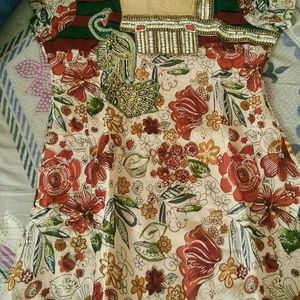 Top Cum Kurta❤️ Floral Print 🌺🌹