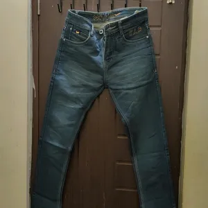 A Demin Jeans