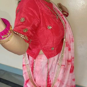 Beautiful 😍 Pink Lehenga Choli & Dupatta 💓