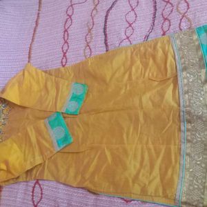 Yellow 💛 Kurthi With Dupatta