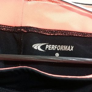 Performax 3/4th Yoga Pant With Side Pocket