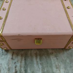 CUTE PINK JWELLERY ORGANIZER BOX