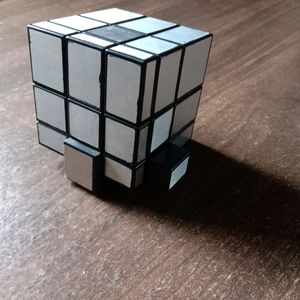 Mirror Cube (silver) | 3x3 Shape Shifting cub