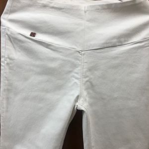 Strechable Pure White Jegging