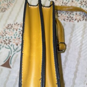 Sling Bag