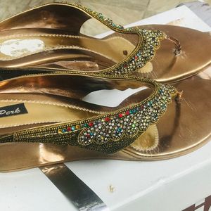 Ethnic Wear Slippers