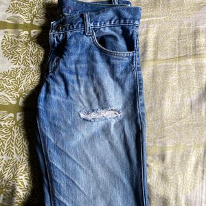 Toned Jeans For College Students