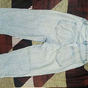 Loose Mom Fit Denim Jeans