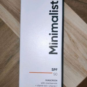 Minimalist Sunscreen SPF 50