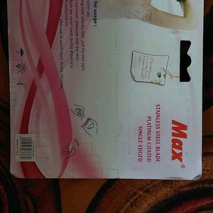 Max Ladies Razor