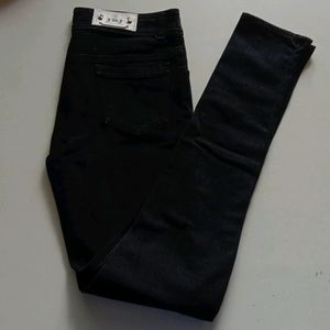 Black Jeans For Girls