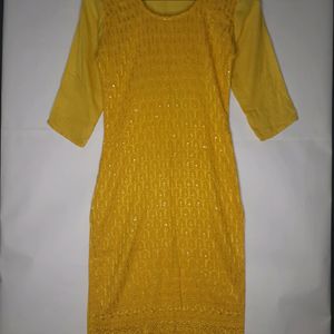 Yellow 🍋Sequence Chikankari Kurti(woman)