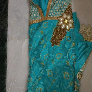 Kurta Churidar Set