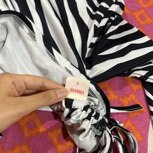 Crop Zebra Urbanic Top