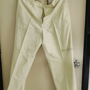 Gap Off White Men Trousers 36 Inches