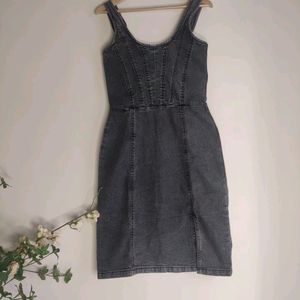 ROADSTER DENIM DRESS