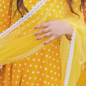 🎉3 Piece Yellow Anarkali 🎉Hury Grab It!