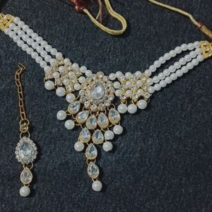 White Jwellery Set